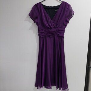 Connected Apparel Formal Dress Size 8 chiffon Ruched Waist Purple